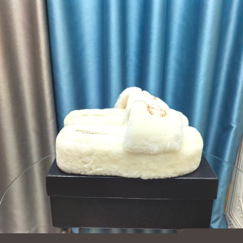 Ch*el slippers
